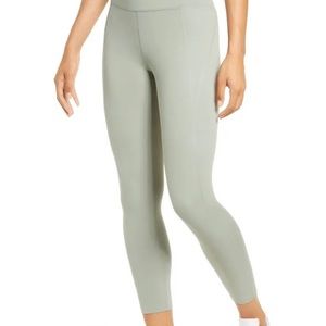 Girlfriend Collective l High Rise Legging